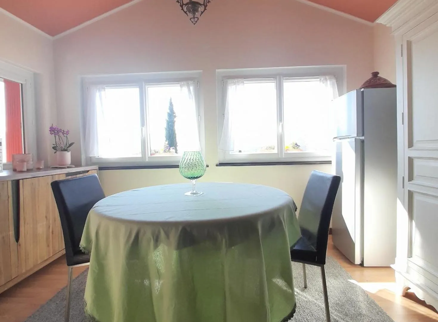 Lacustra Chindrieux Chalet